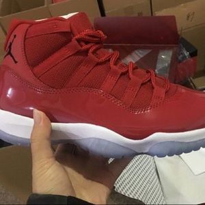 Jordan 11 “ Win Like 96 “